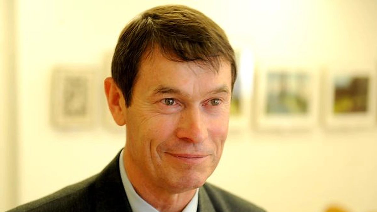 Juozo Vytauto Juocevičiaus poezijos rinktinės „Medžiai tarp savęs PRAŠNEKO“ pristatymas. / Alfredo Pliadžio nuotr.