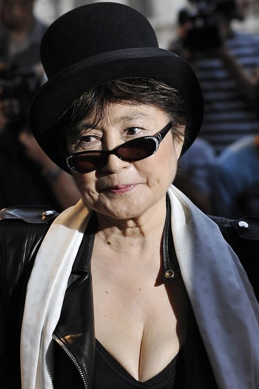 Yoko Ono