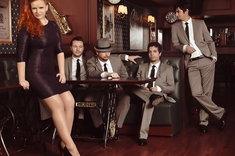 Donata Virbilaitė ir jos turkų muzikantai