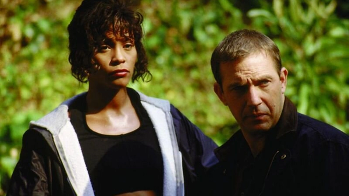 Whitney Houston ir Kevinas Costneris filme „Asmens sargybinis“