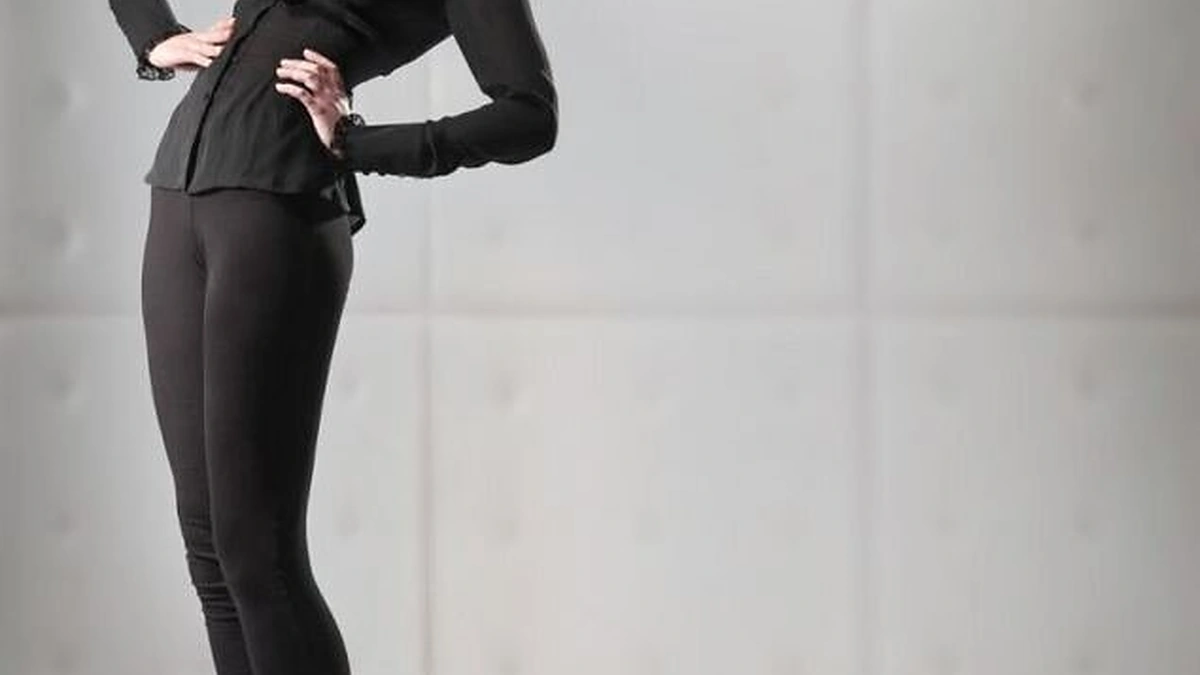 Juoda spalva lieknina