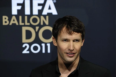 Dainininko Jameso Blunto gerbėjus išgąsdino melaginga žinia apie jo mirtį