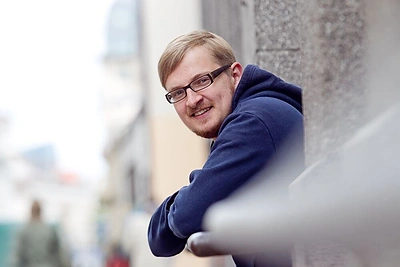 Paulius Ambrazevičius sugalvojo, kaip motyvuoti šauktinius: jiems „Humoro klubas“ juokaus dykai