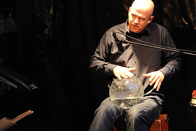 Lietuvos muzikantai vienijasi: Vilniuje vyks paramos koncertas Tomui Dobrovolskiui