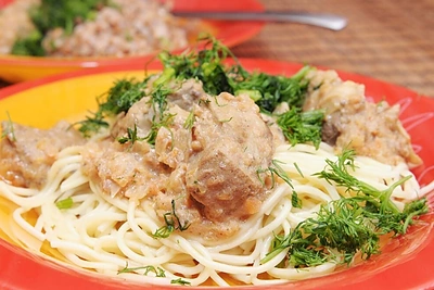 Ant vakarienės stalo – kepenėlės: 12 pasiūlymų