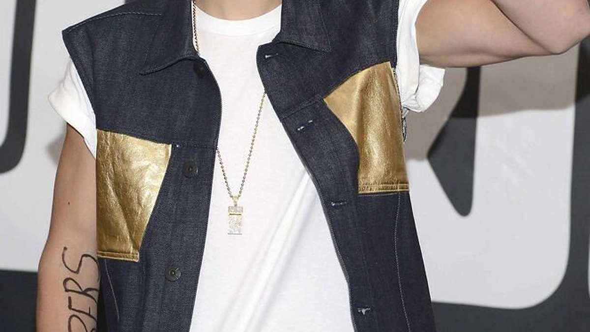 2 vieta – 18-metis dainininkas Justinas Bieberis – 55 mln. JAV dolerių