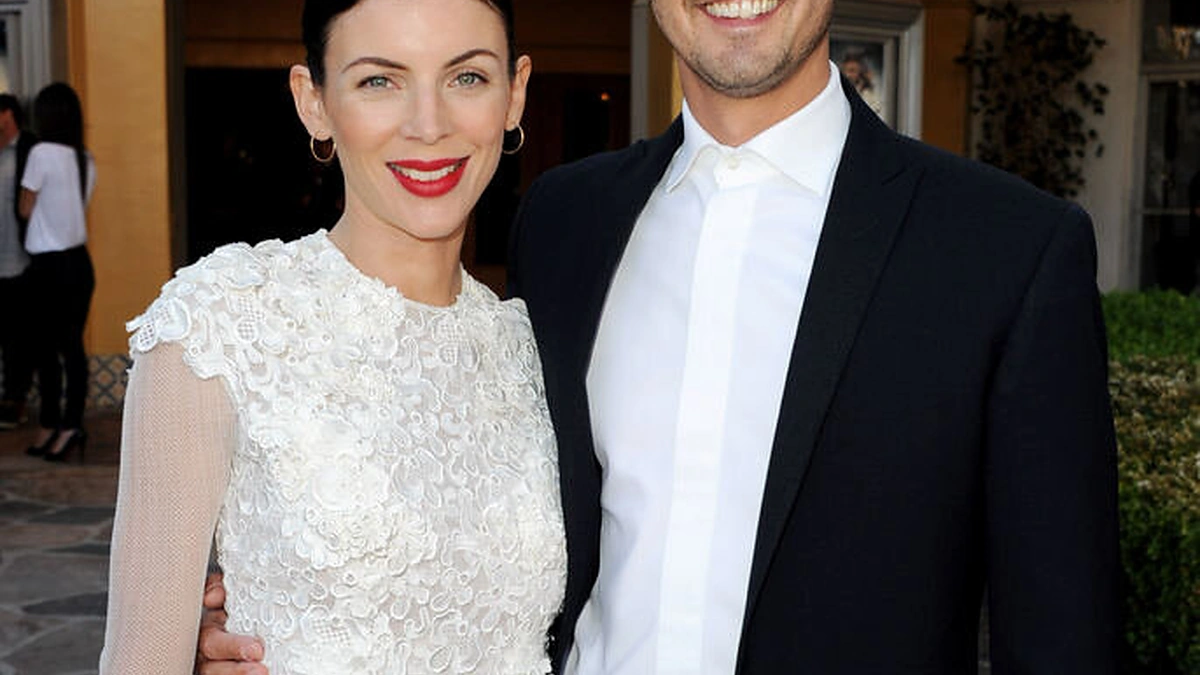 Režisierius Rupertas Sandersas su žmona Liberty Ross