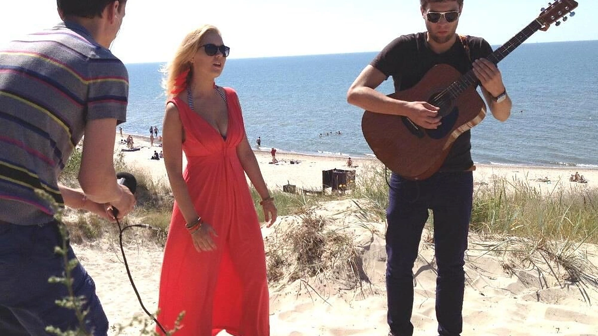 Monika Linkytė Klaipėdos paplūdimyje