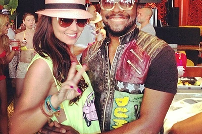 Atlikėjai Cheryl Cole ir Will.i.am pateko į avariją, tačiau rimtesnių traumų išvengė