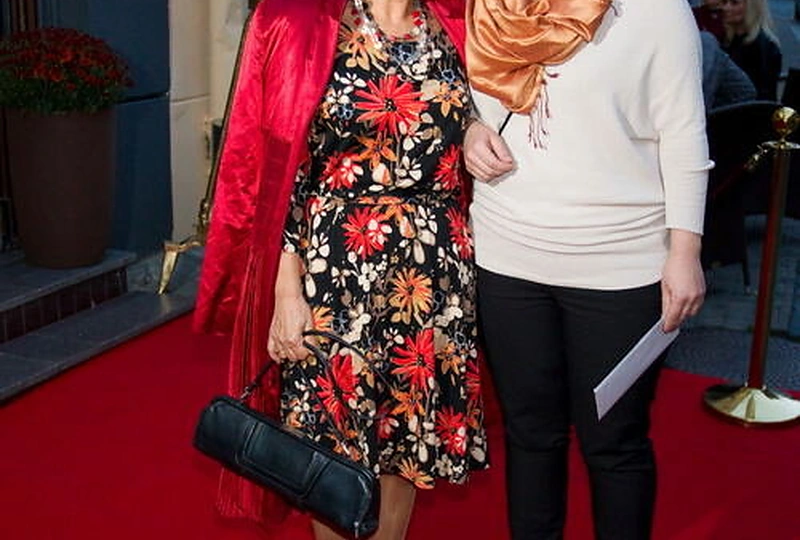 Vaiva Budraitytė (kairėje)