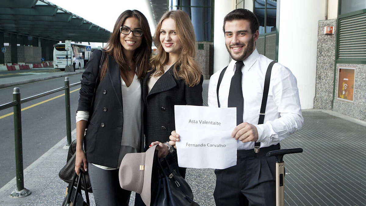 Asta Valentaitė ir Fernanda Carvalho Milano oro uoste