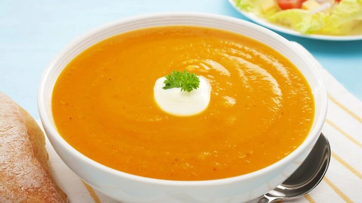 Trinta morkų sriuba su apelsinais ir imbieru