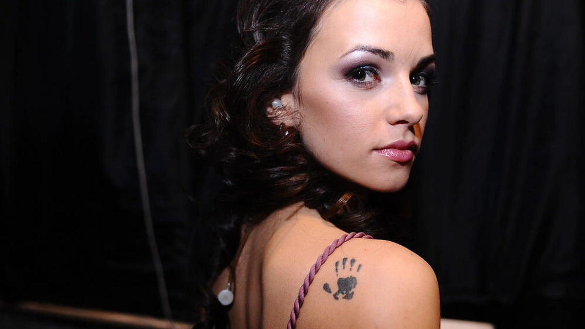 Irūnos Puzaraitės tatuiruotė