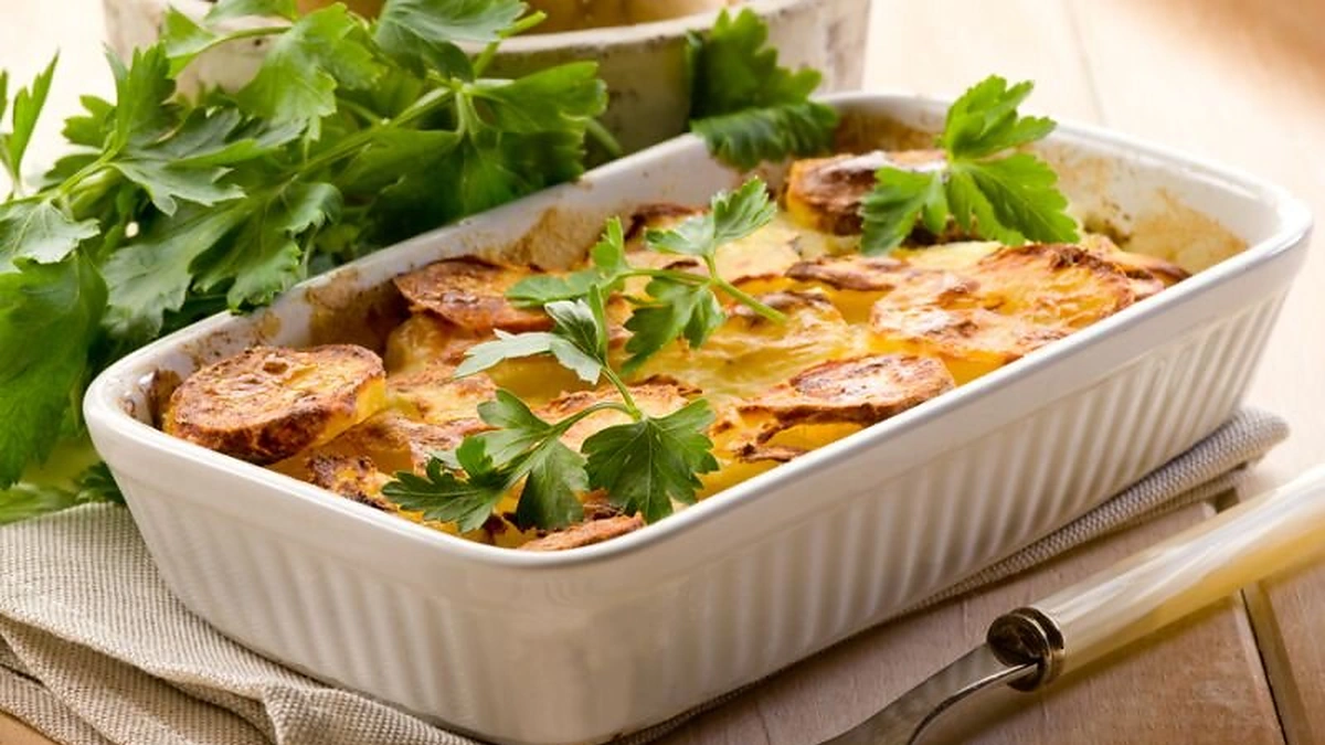 Daržovės, apkeptos su parmezanu ir aitriąja paprika