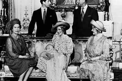 Didžiosios Britanijos karališkoji šeima princo Williamo krikštynų dieną (1982 m.)