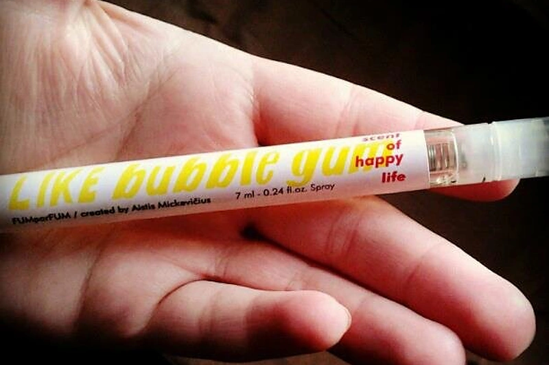 Aisčio Mickevičiaus kvepalai „Like Bubble Gum“