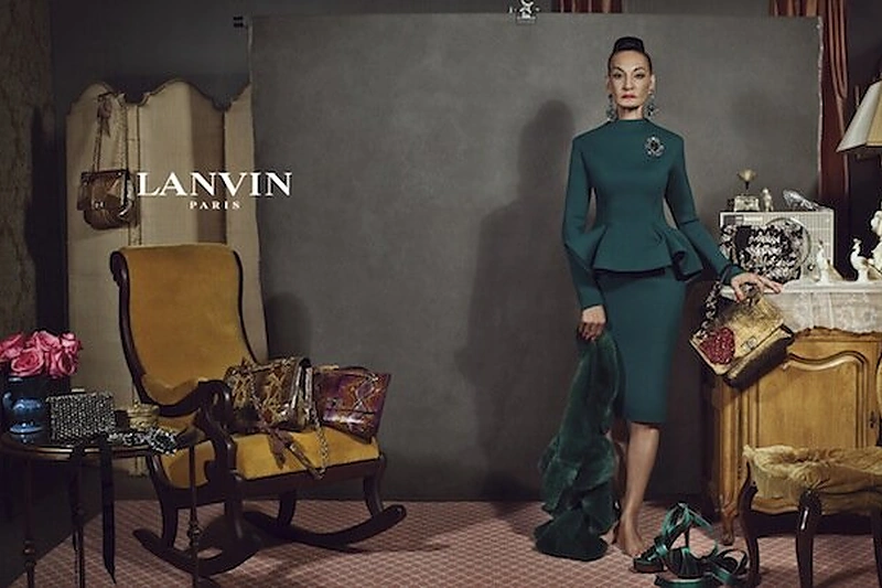 Paryžiaus mados namai ,,Lanvin“ savo žiemos reklaminei kampanijai nusprendė panaudoti ,,tikrus“ modelius.