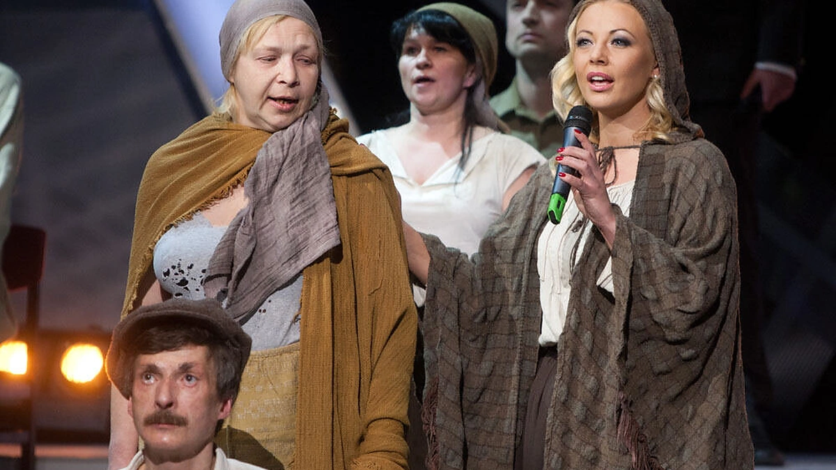 Stanislavas Stavickis-Stano ir benamių choras „Spindulys“