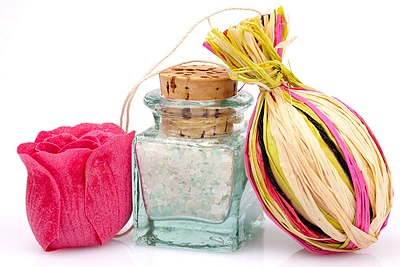 Pasidarykime pačios: pavasariu dvelkiantys muiliukai