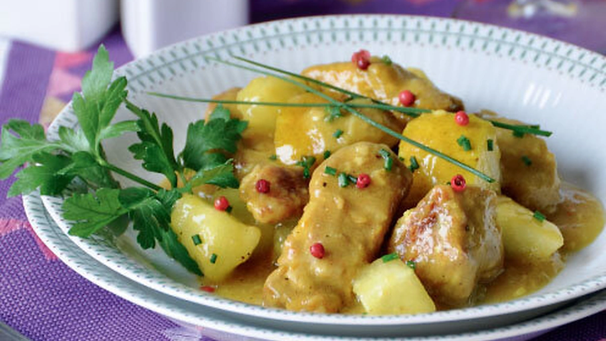 Kiaulienos troškinys su kriaušėmis