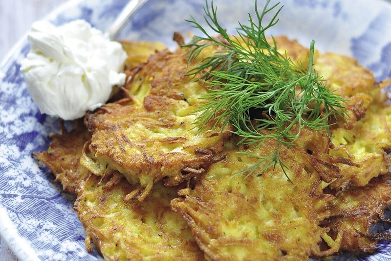 Bulviniai blynai su vištiena