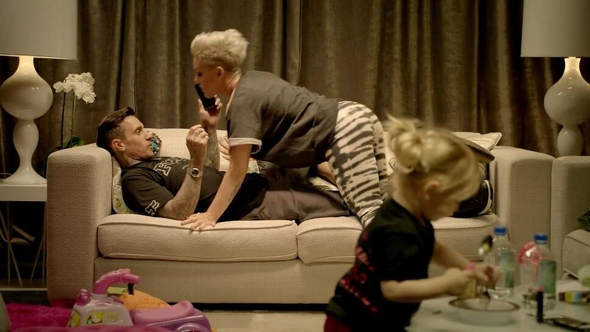 Pink su vyru Carey Hartu ir dukra Willow