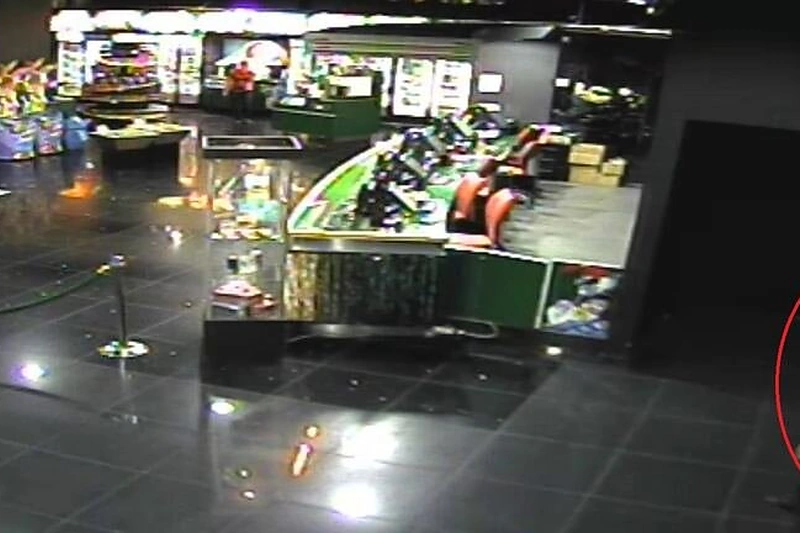 Kino teatro apsaugos kamerų užfiksuotas vaizdas