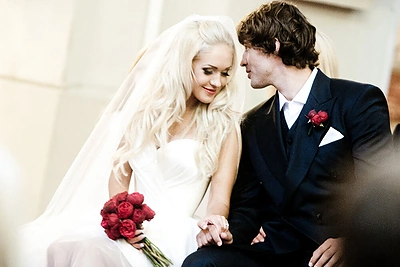 Kūdikio sulaukę Oksana ir Simas Jasaičiai švenčia antrąsias vestuvių metines: „Tai geriausia dovana“