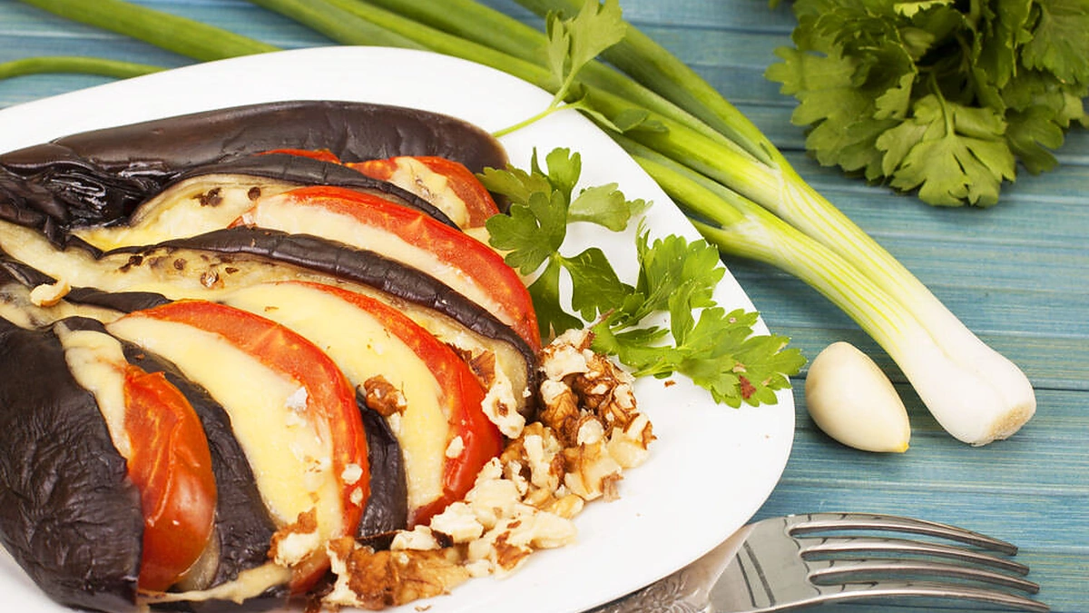 Baklažanų ir pomidorų užkandėlė