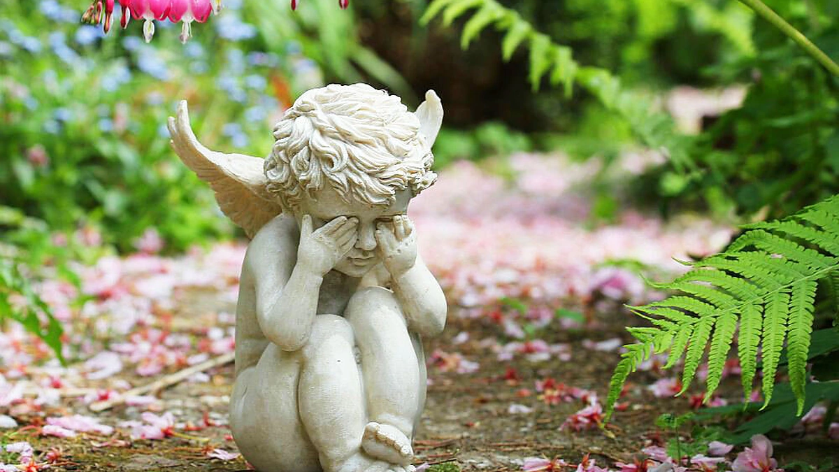 Angelo skulptūrėlė