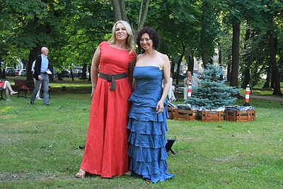 Daiva Tamošiūnaitė ir Lina Morkūnienė Jūros šventėje / Aurelijos Kripaitės/15min.lt nuotr.