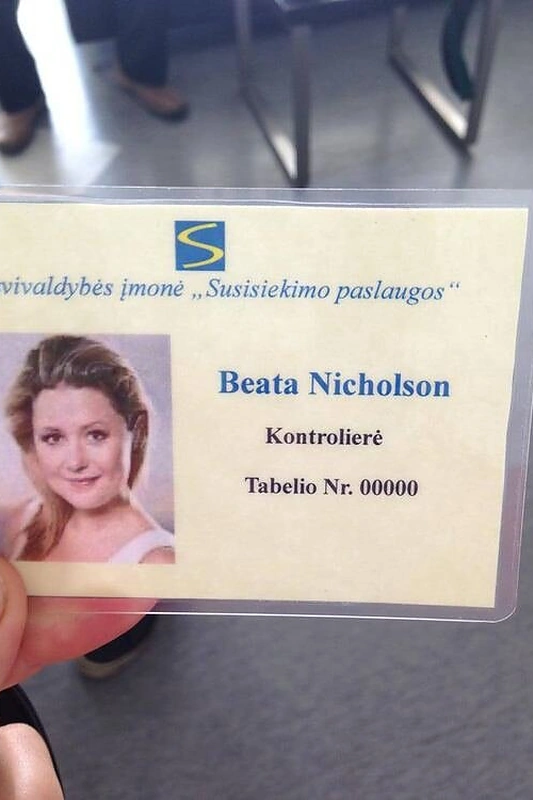 Beatos Nicholson pažymėjimas