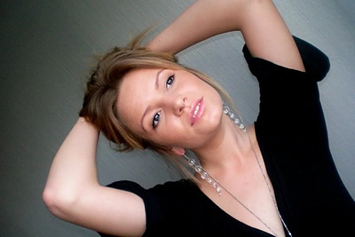 Grupės „Kitokios“ narė Rosita Valančiūtė – Enrique Iglesias vaizdo klipe