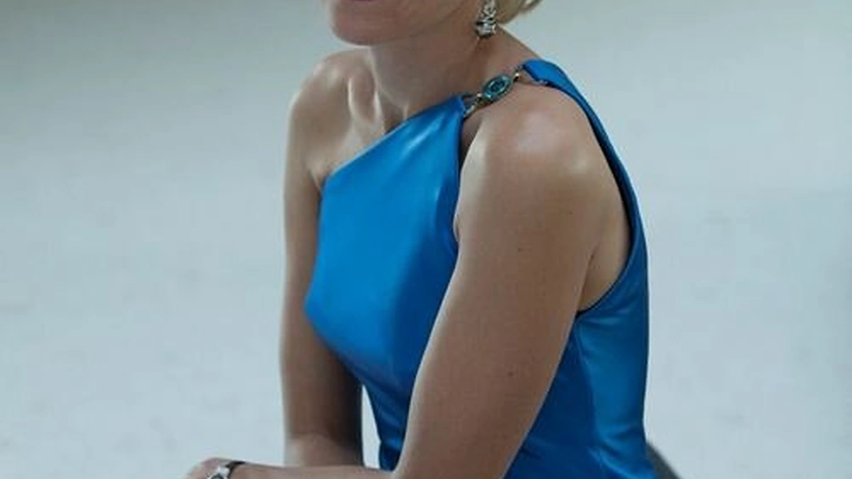 Naomi Watts, vaidinanti Princesę Dianą