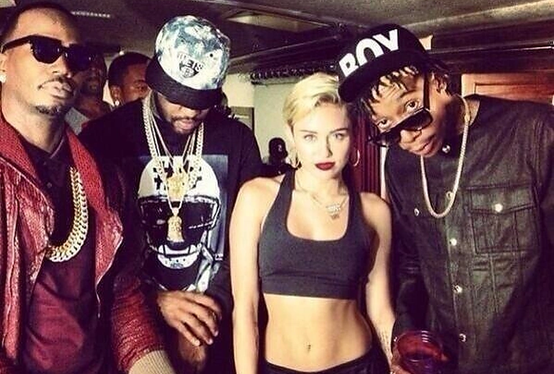 Juicy J, Mike'as WiLL Made It, Miley Cyrus ir Wizas Khalifa