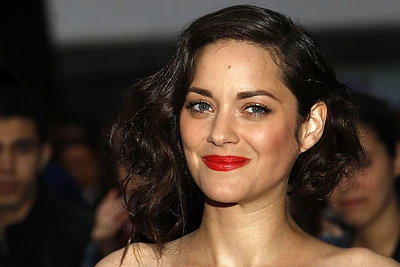 Marion Cotillard švenčia 38-ąjį gimtadienį