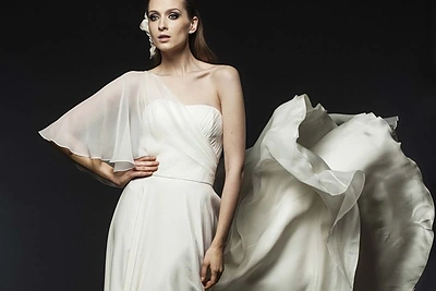 Egidijaus Rainio suknelė / „PIX studijos“ nuotr.