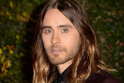 Jaredas Leto gelbsti žiauraus įvykio metu nukentėjusią amerikiečių šeimą