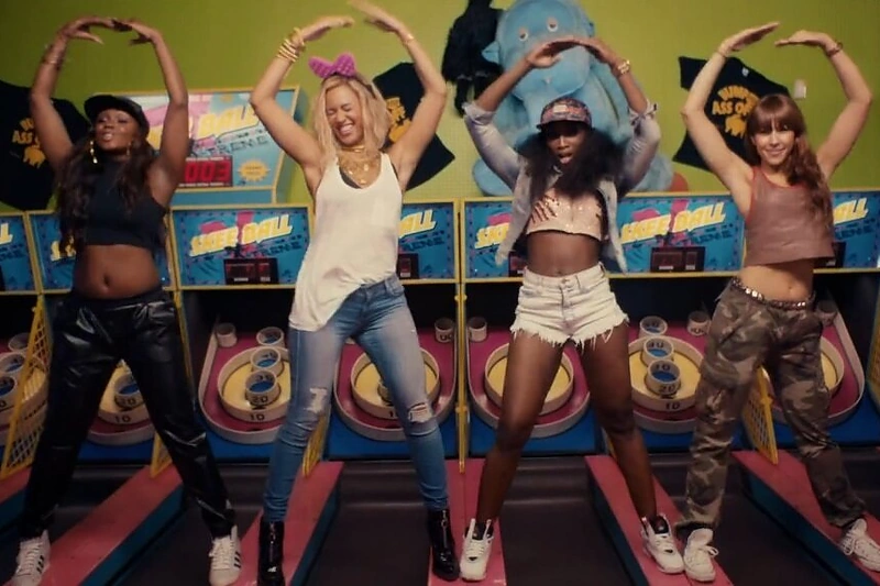 Beyonce dainos „XO“ vaizdo klipe