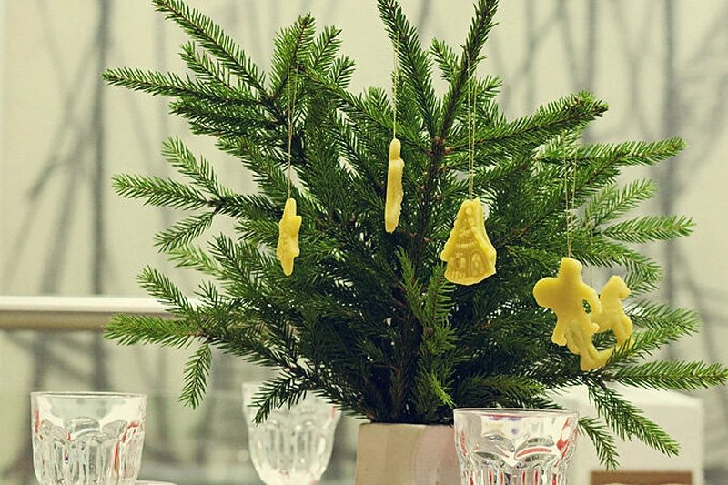 Kalėdiniai žaisliukai iš vaško