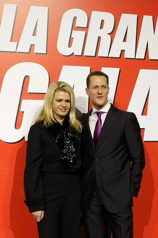 Michaelis Schumacheris su žmona Corinna 2010-ųjų sausį