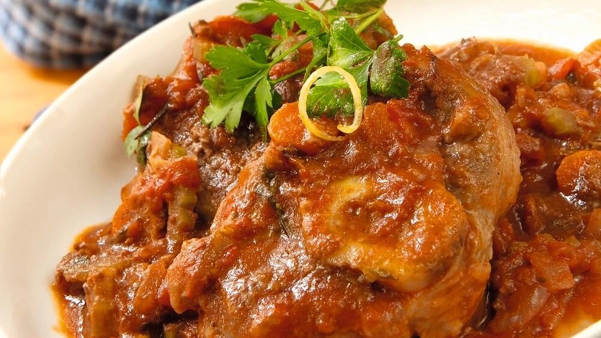 Veršienos troškinys „Osso buco“