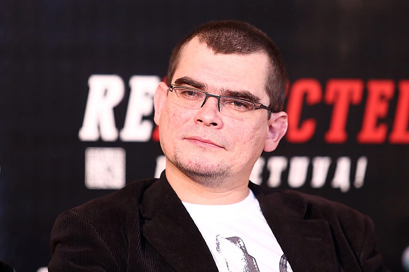 Emilis Vėlyvis