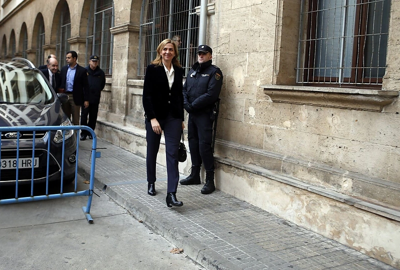 Princesė Cristina atvyko į teismą