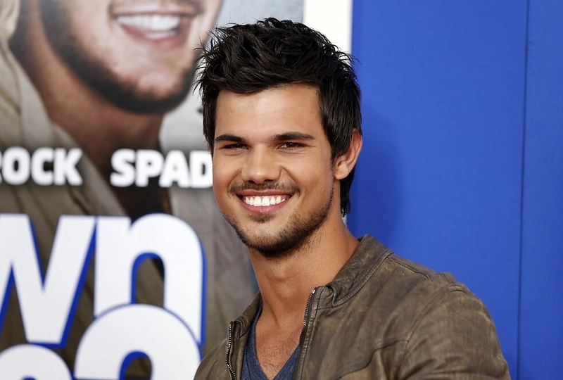 Tayloras Lautneris švenčia 22-ąjį gimtadienį