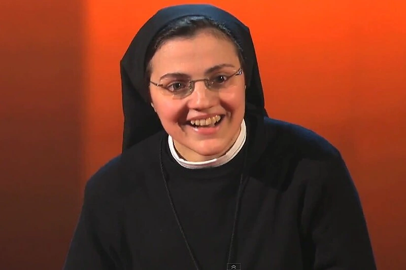 Italijos muzikiniame projekte sužibėjo balsinga vienuolė Cristina Scuccia