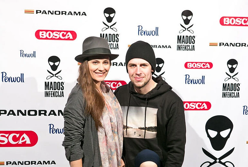 Jurga Šeduikytė ir Vidas Bareikis su sūnumi