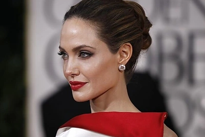 Raudono lūpdažio triumfas