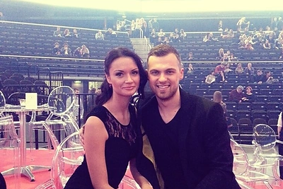 „Pikaso“ dainininkas Tomas Eigertas vedė savo išrinktąją Gintarę