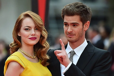 „Žmogaus voro“ žvaigždė Andrew Garfieldas ir gražuolė Emma Stone savo santykiuose padarė pertrauką